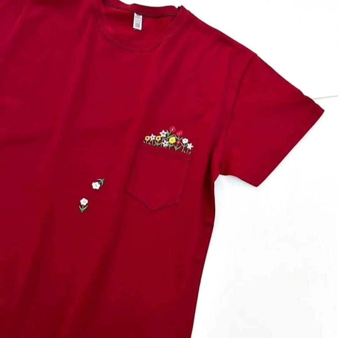 تیشرت زنانه نخ پنبه آستین کوتاه جیب گلدوزی